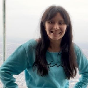 Meet your Posher, Lina